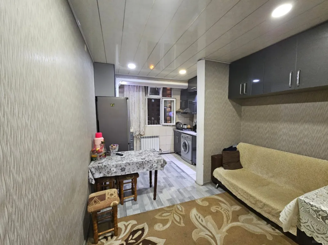 Satılır 2 otaqlı mənzil 60 m²