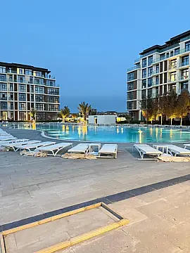 Satılır 3 otaqlı mənzil 117 m²