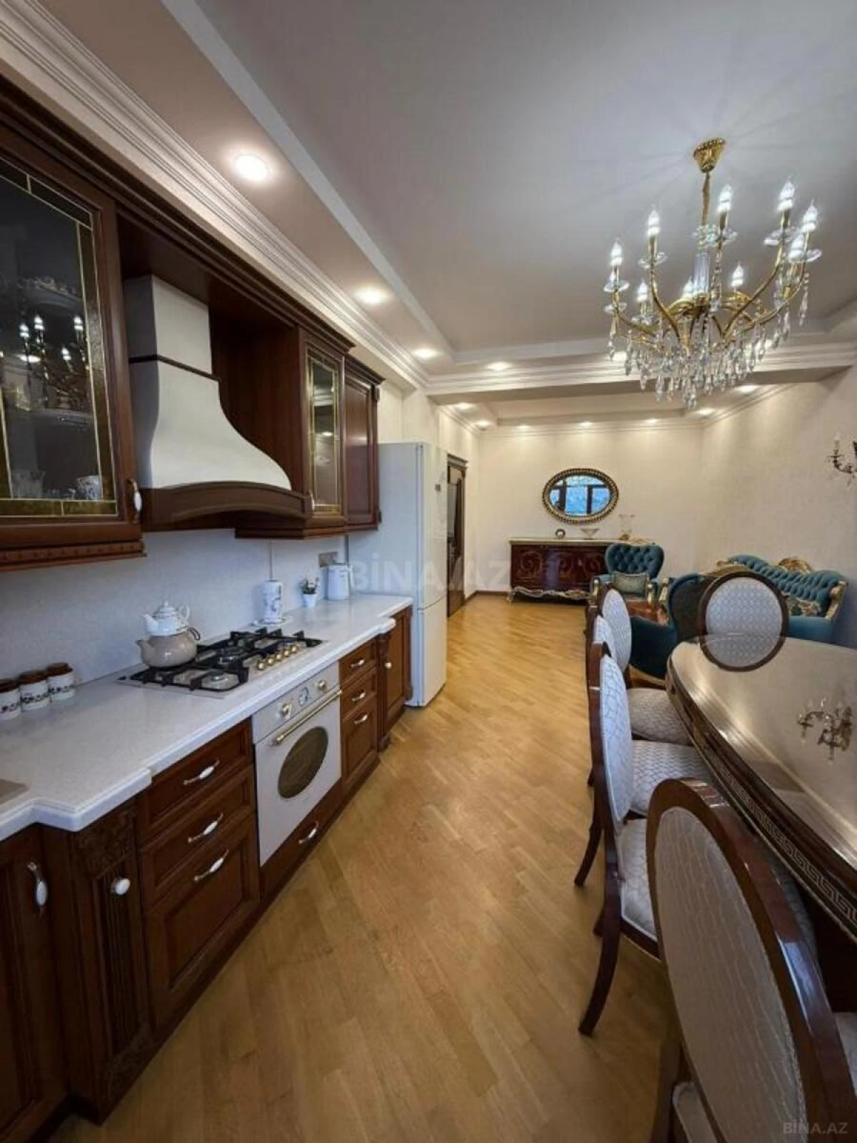 Satılır 3 otaqlı mənzil 101 m²