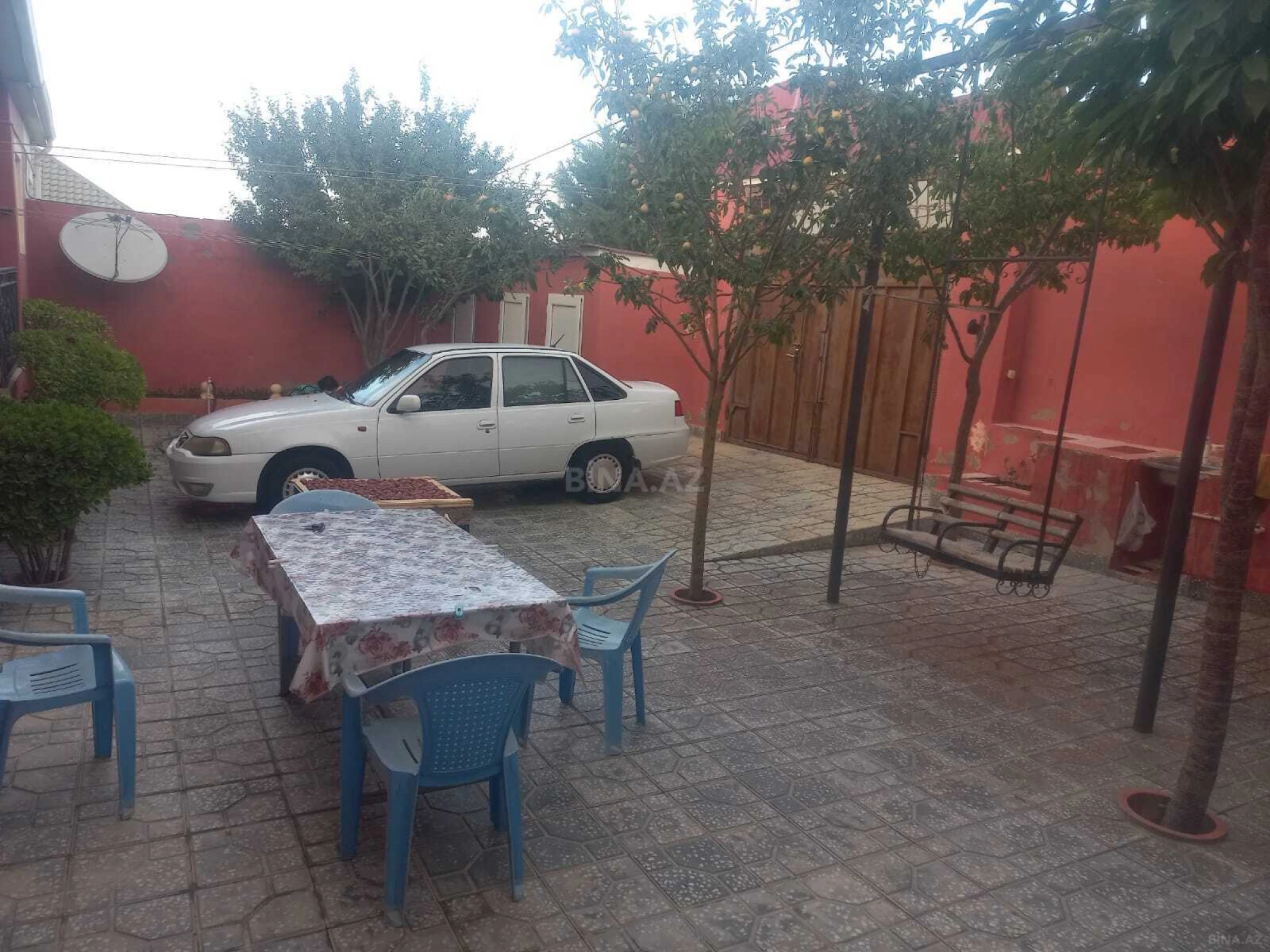 Satılır 5 otaqlı həyət evi 120 m²