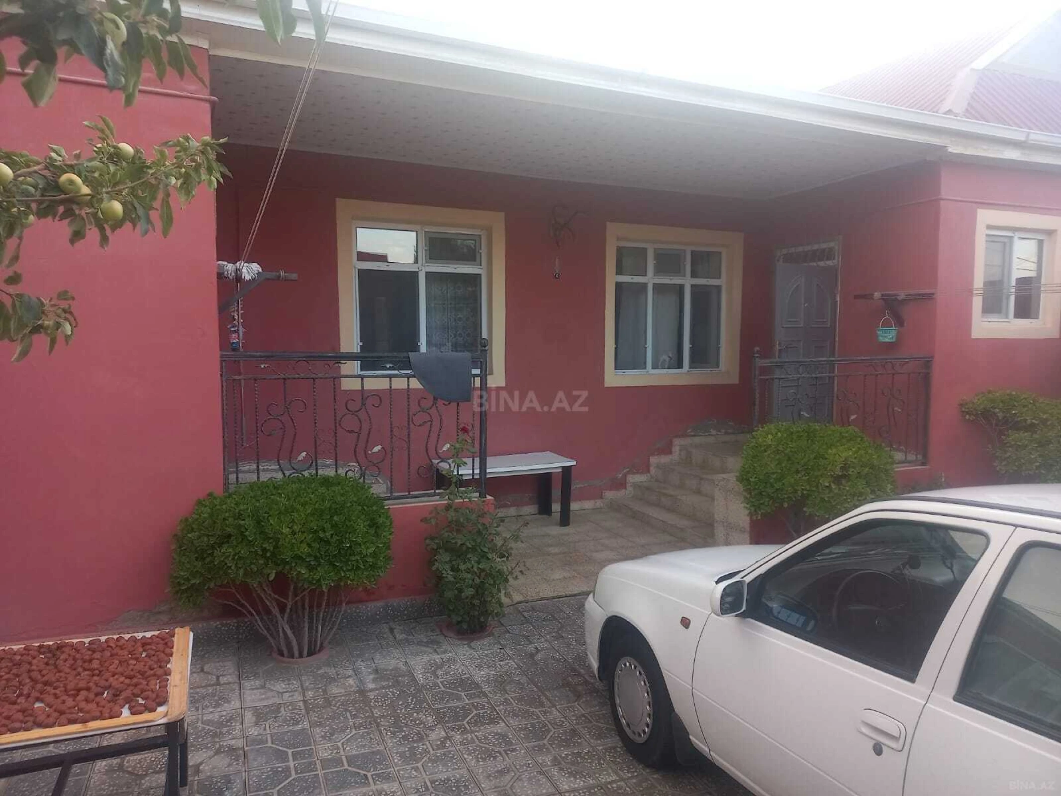 Satılır 5 otaqlı həyət evi 120 m²