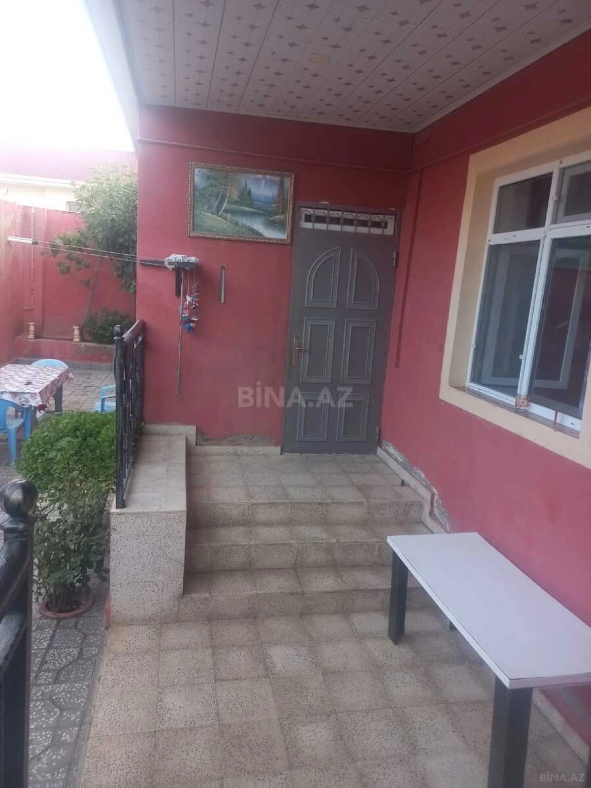 Satılır 5 otaqlı həyət evi 120 m²