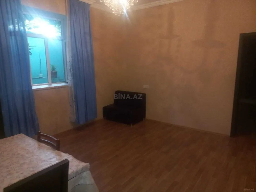 Satılır 5 otaqlı həyət evi 120 m²