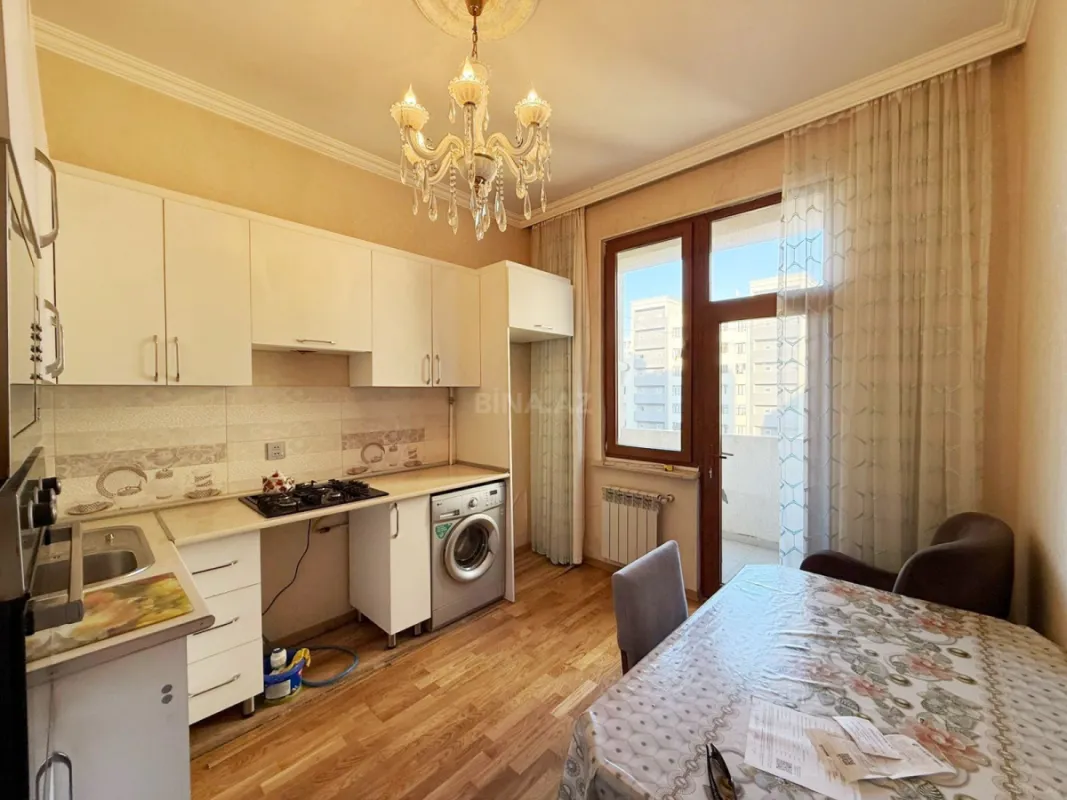 Satılır 2 otaqlı mənzil 65 m²