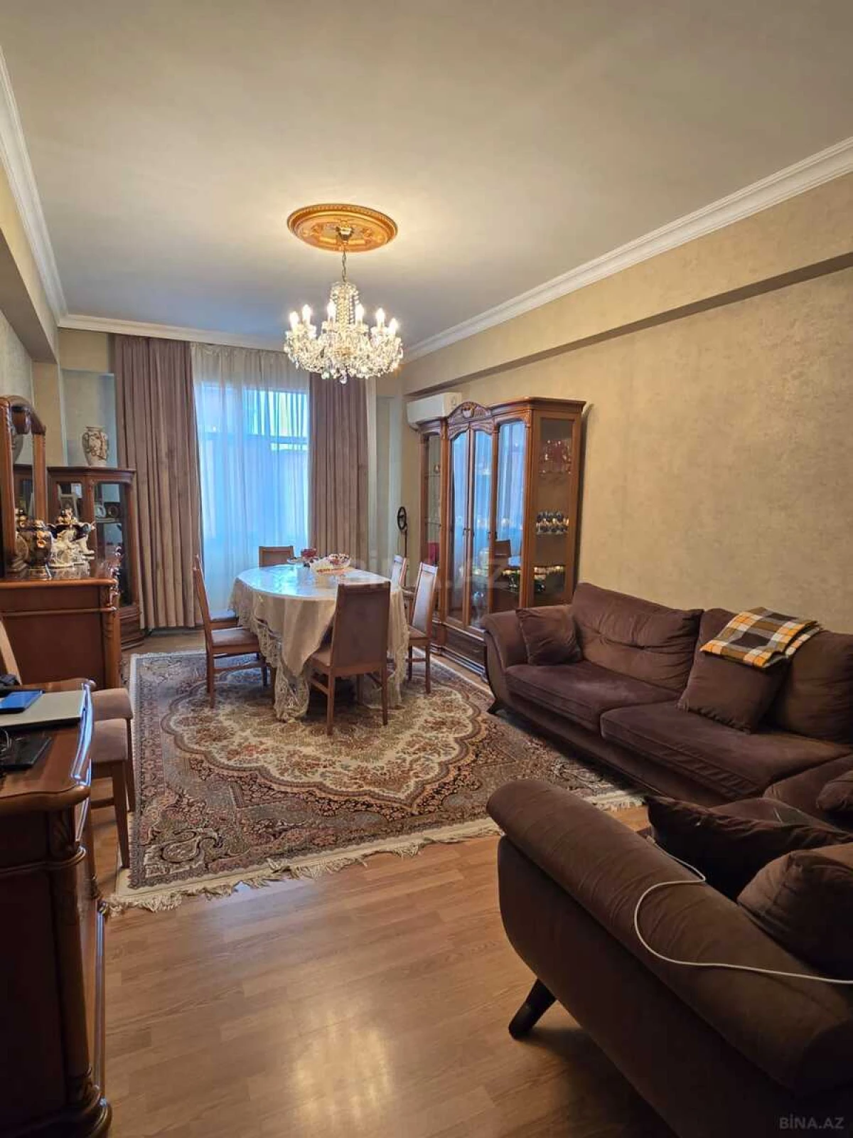 Satılır 3 otaqlı mənzil 91 m²