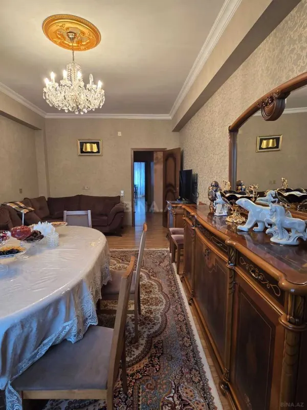 Satılır 3 otaqlı mənzil 91 m²
