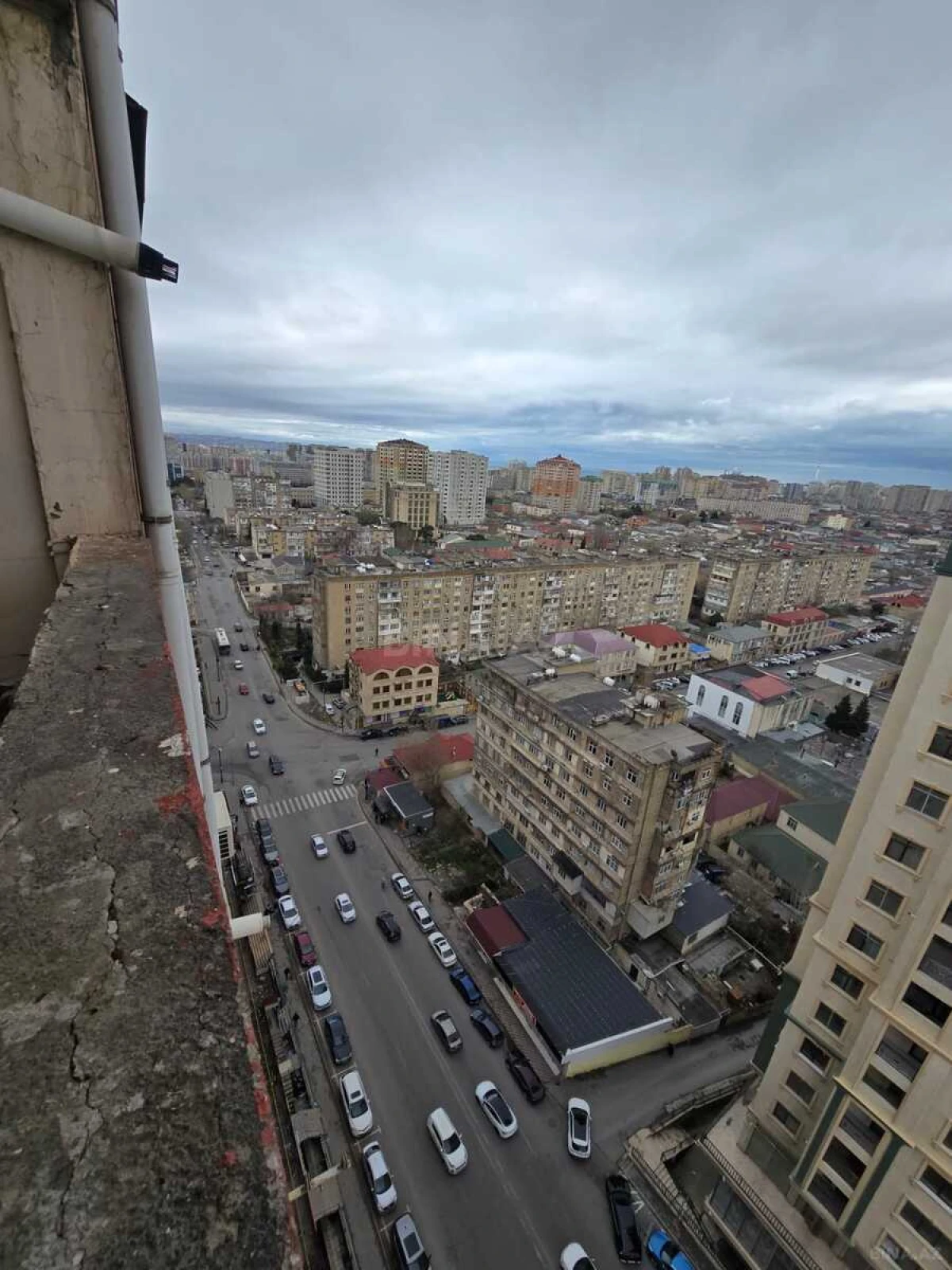 Satılır 3 otaqlı mənzil 91 m²