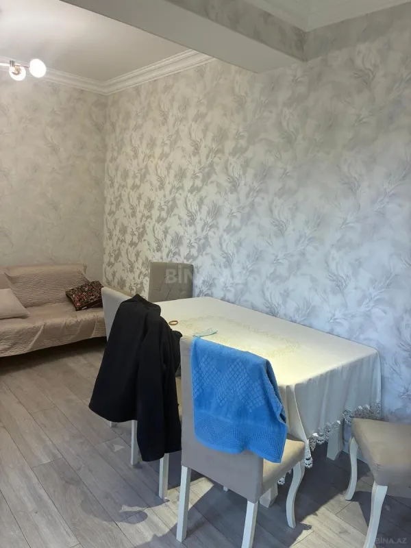 Kirayə verilir 2 otaqlı mənzil 70 m²