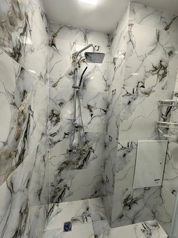 Kirayə verilir 4 otaqlı mənzil 127 m²