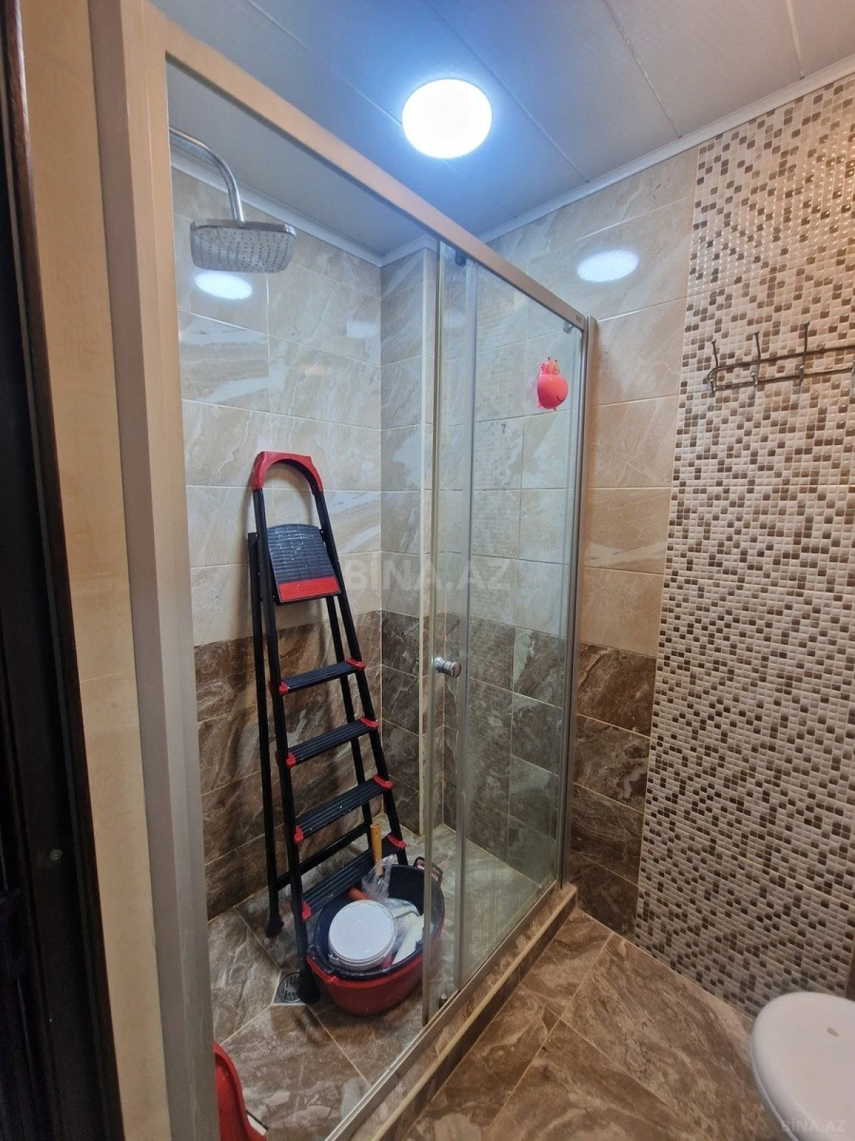 Satılır 2 otaqlı mənzil 42 m²