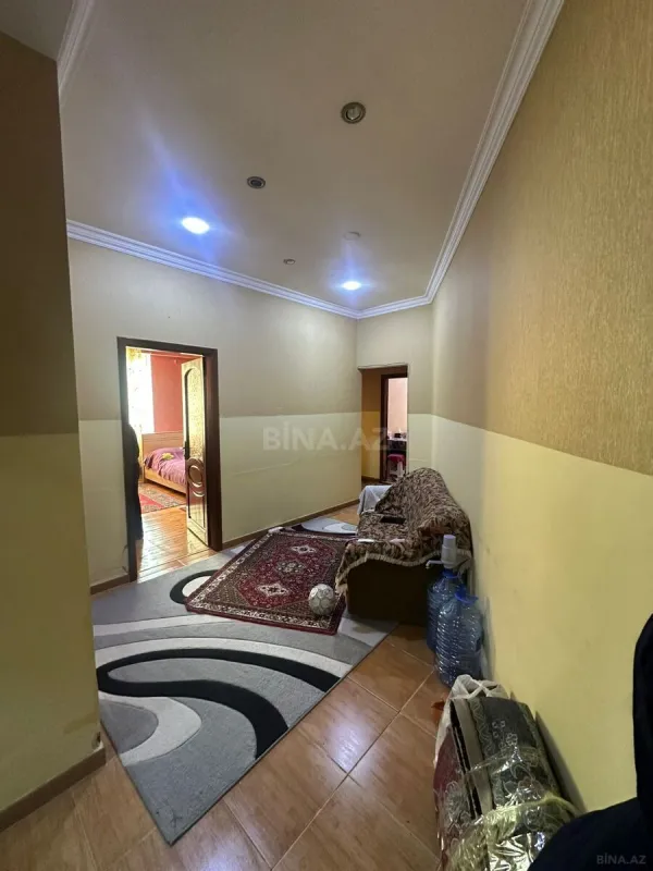 Satılır 3 otaqlı mənzil 110 m²