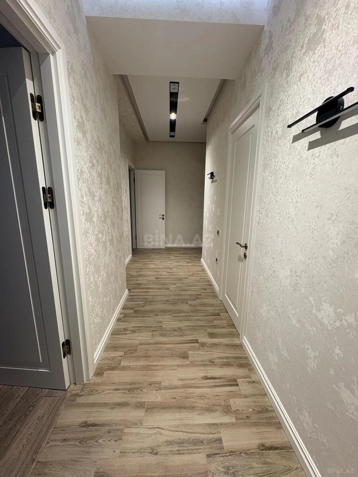 Kirayə verilir 3 otaqlı mənzil 100 m²