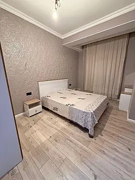 Satılır 3 otaqlı mənzil 92 m²