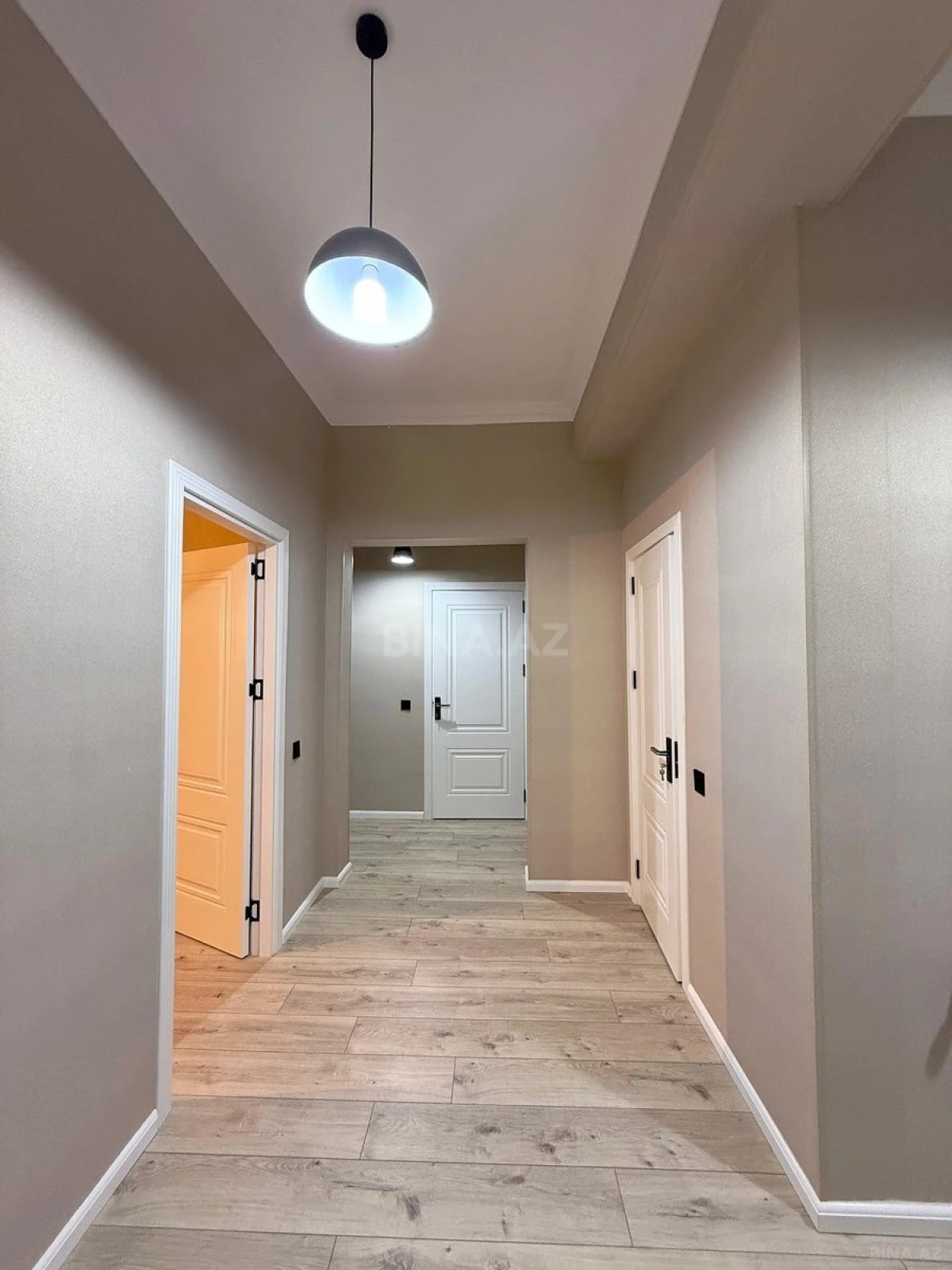 Satılır 3 otaqlı mənzil 92 m²