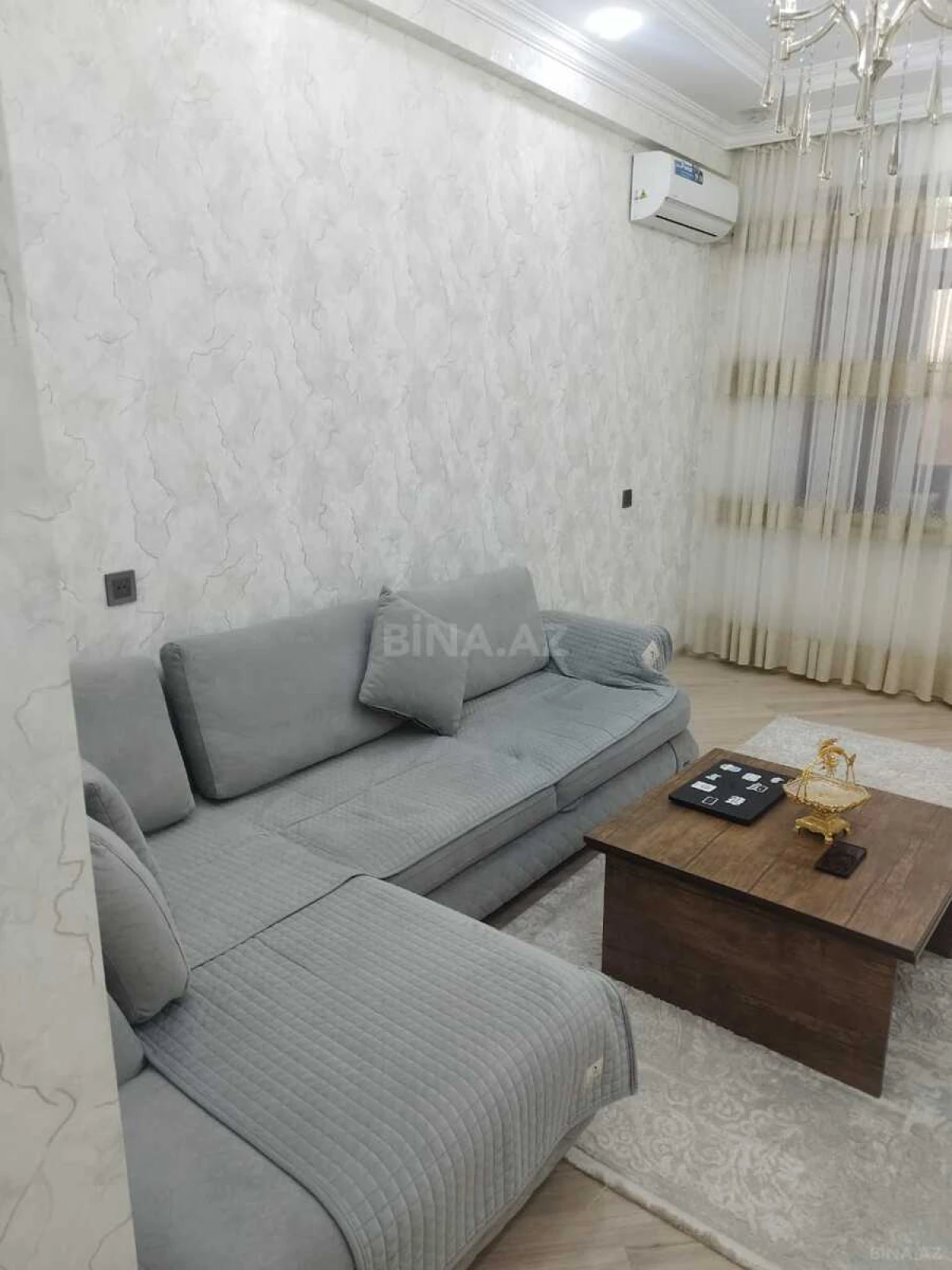 Satılır 2 otaqlı mənzil 55 m²
