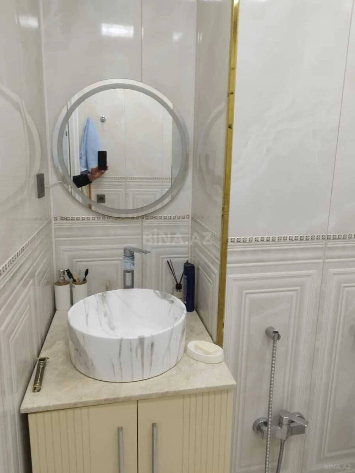 Satılır 2 otaqlı mənzil 55 m²