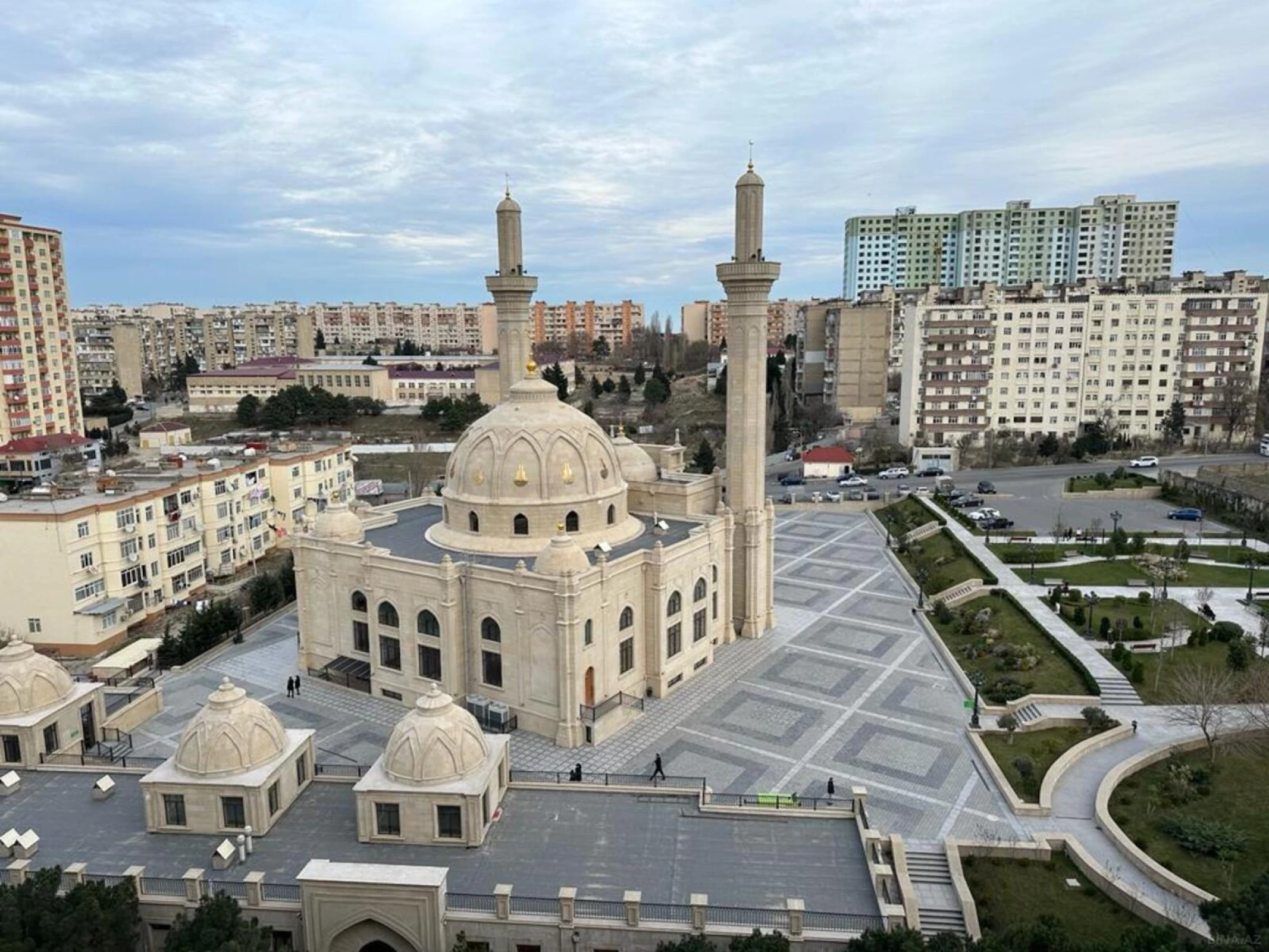 Satılır 2 otaqlı mənzil 60 m²