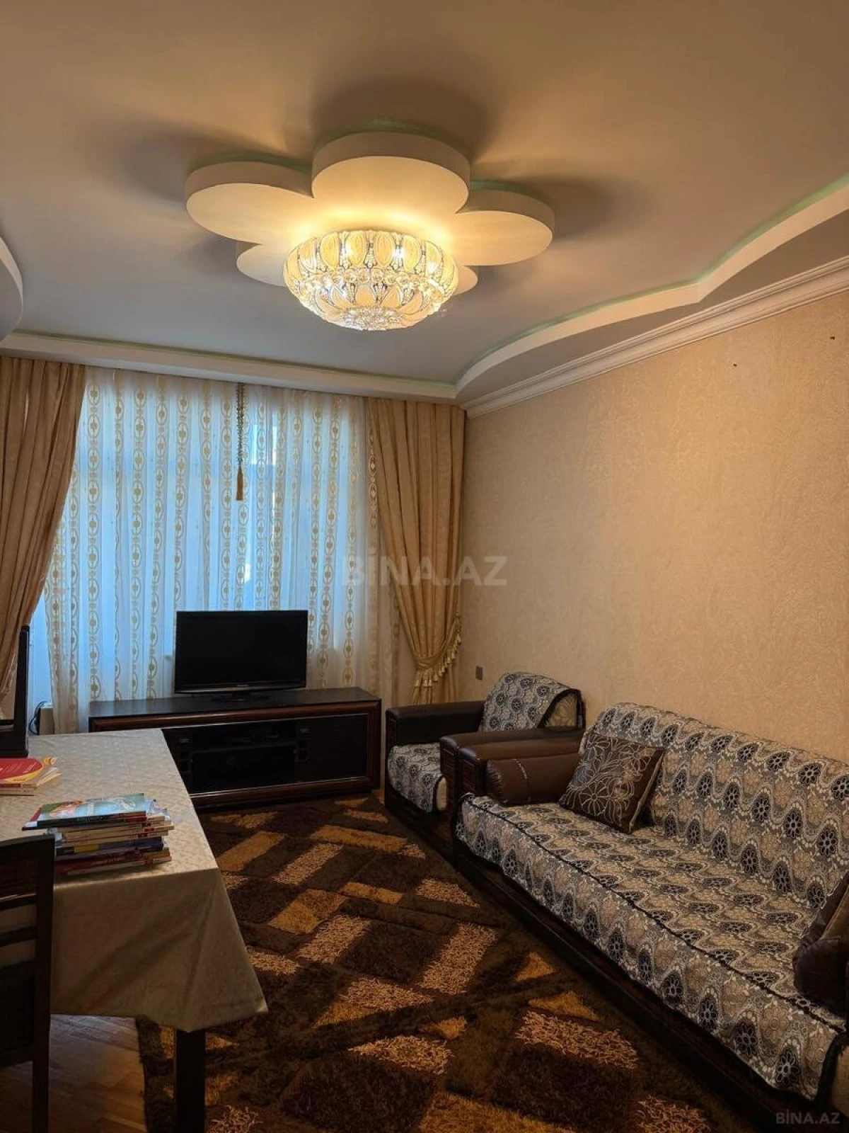 Kirayə verilir 3 otaqlı mənzil 80 m²