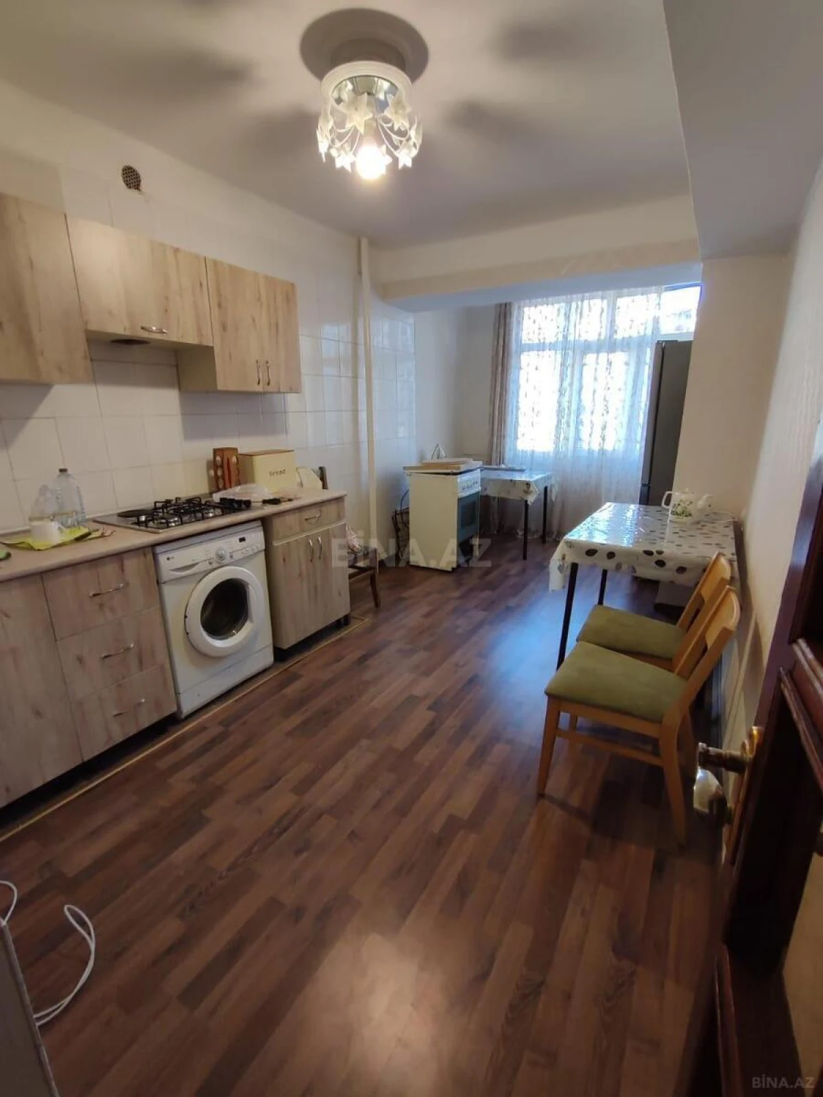 Kirayə verilir 1 otaqlı mənzil 60 m²