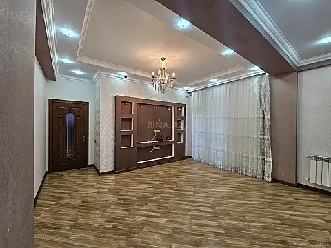 Satılır 3 otaqlı mənzil 105 m²