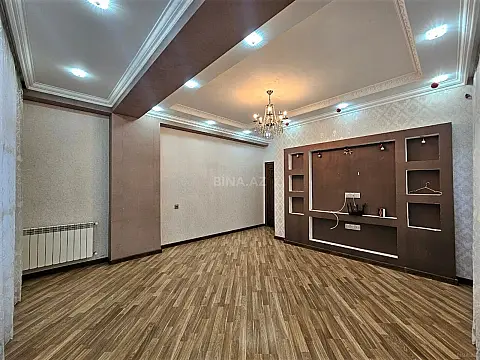 Satılır 3 otaqlı mənzil 105 m²