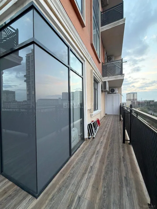 Satılır 2 otaqlı mənzil 100 m²