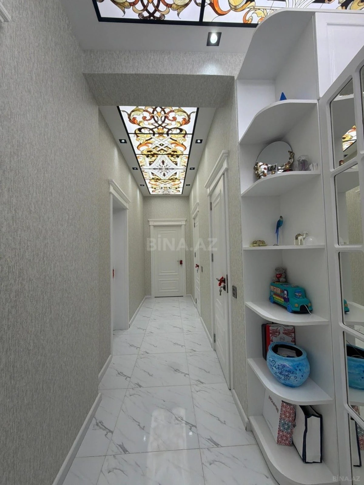 Satılır 2 otaqlı mənzil 100 m²