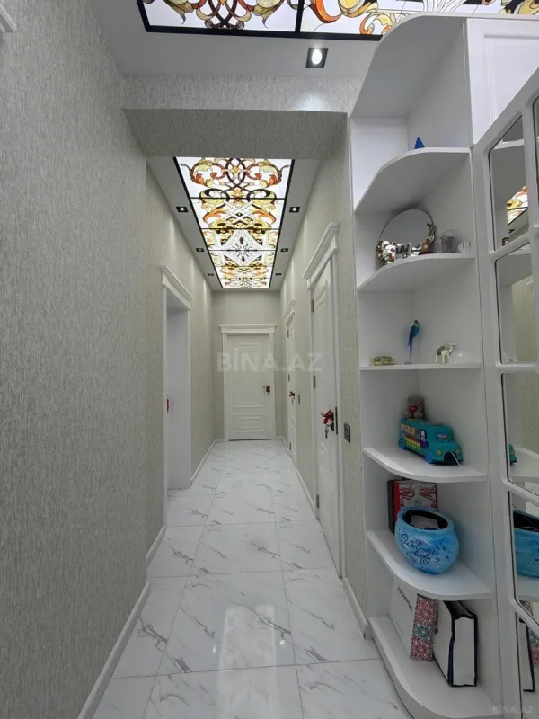 Satılır 2 otaqlı mənzil 100 m²