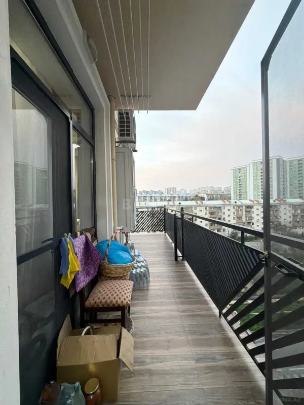 Satılır 2 otaqlı mənzil 100 m²