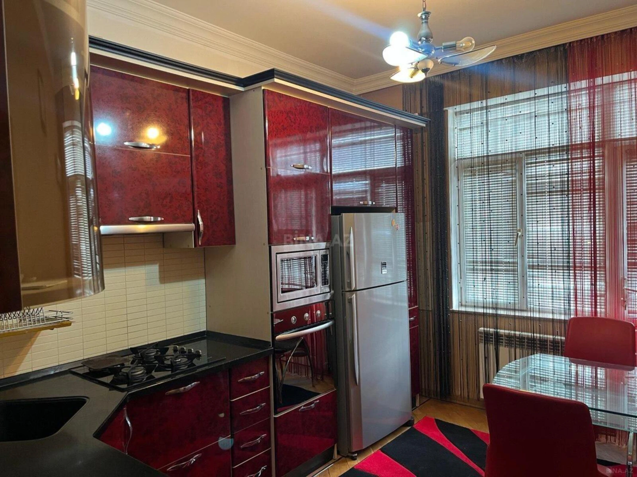 Kirayə verilir 3 otaqlı mənzil 90 m²