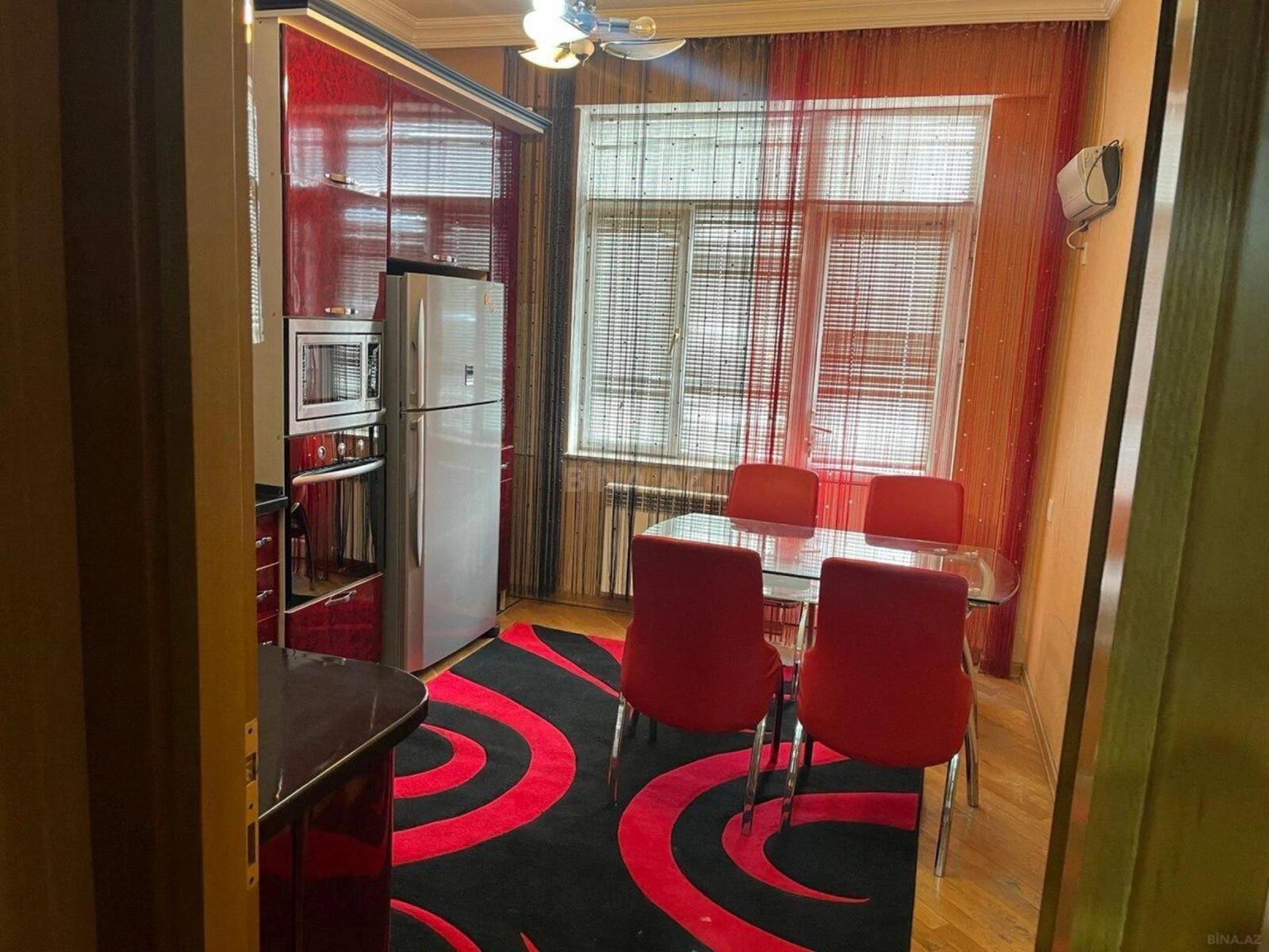 Kirayə verilir 3 otaqlı mənzil 90 m²