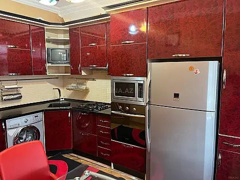 Kirayə verilir 3 otaqlı mənzil 90 m²