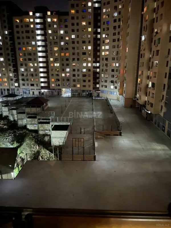 Kirayə verilir 3 otaqlı mənzil 110 m²