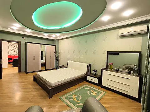 Kirayə verilir 3 otaqlı mənzil 220 m²