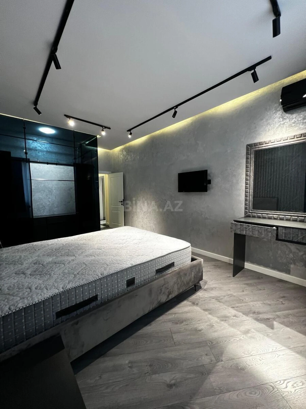 Kirayə verilir 3 otaqlı mənzil 100 m²