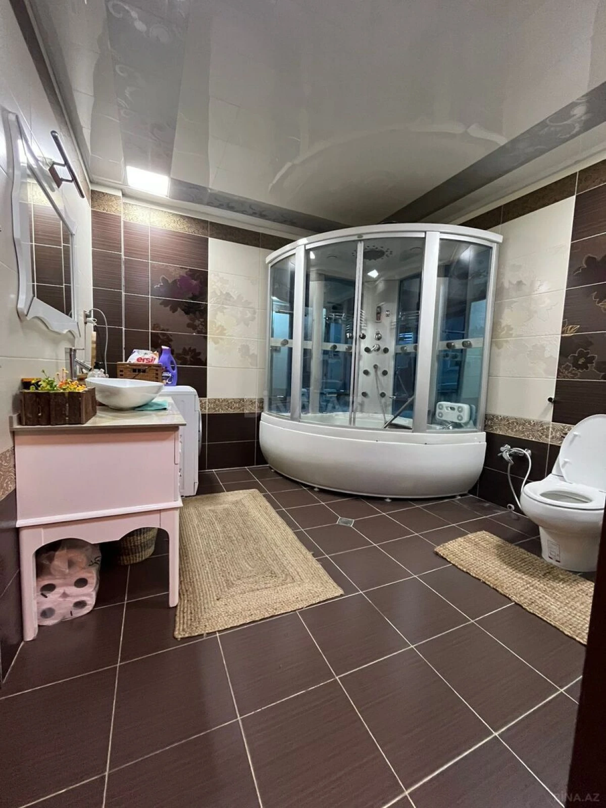 Satılır 4 otaqlı mənzil 170 m²