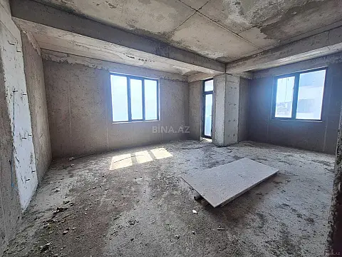 Satılır 3 otaqlı mənzil 147 m²