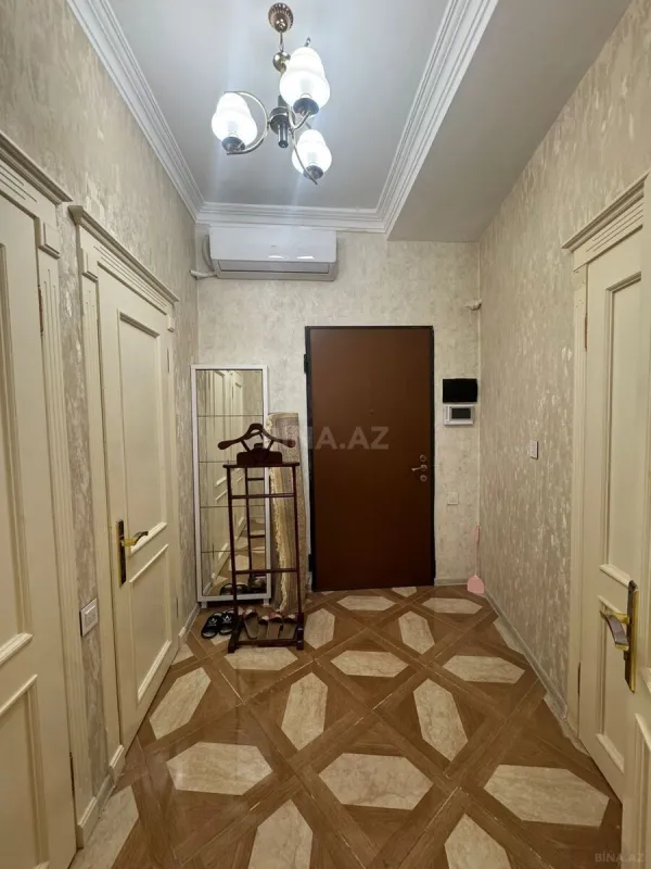 Satılır 2 otaqlı mənzil 64 m²