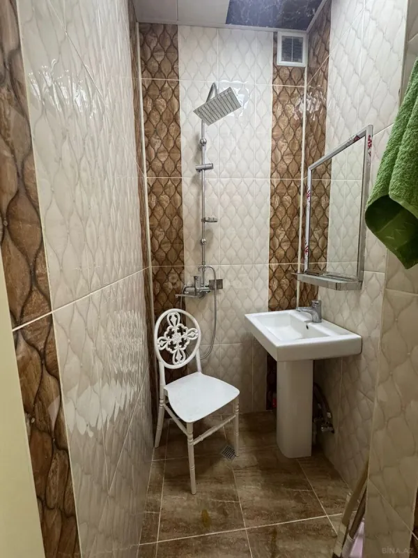 Satılır 2 otaqlı mənzil 64 m²