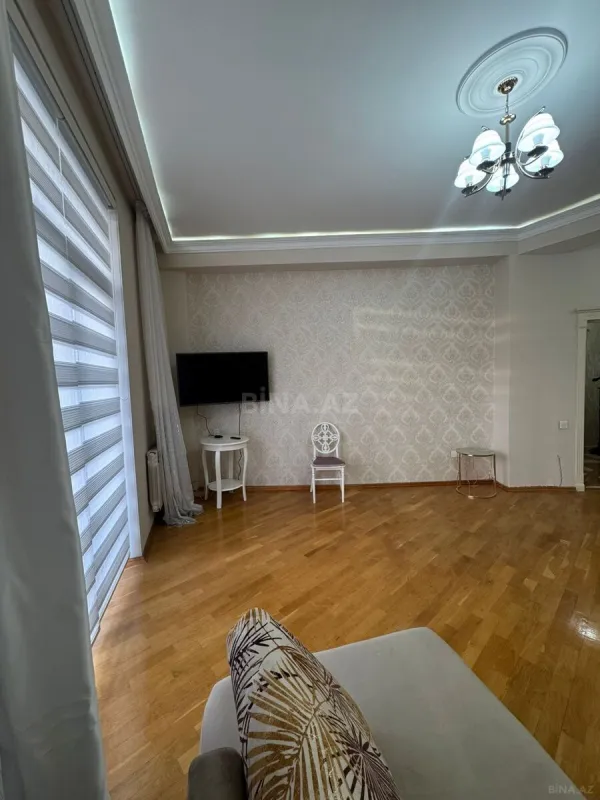 Satılır 2 otaqlı mənzil 64 m²