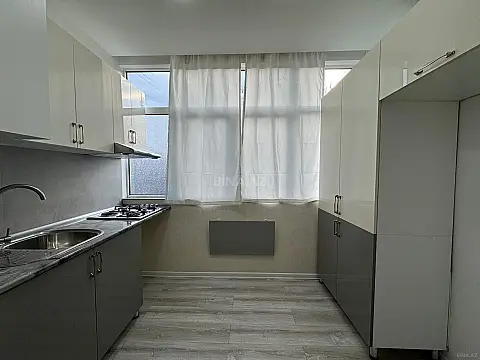 Satılır 2 otaqlı mənzil 50 m²