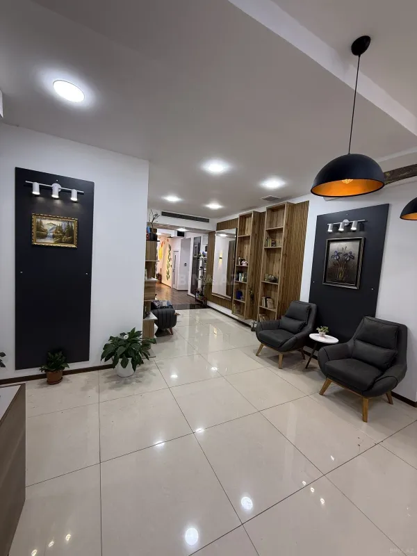 Kirayə verilir 1 otaqlı ofis 15 m²