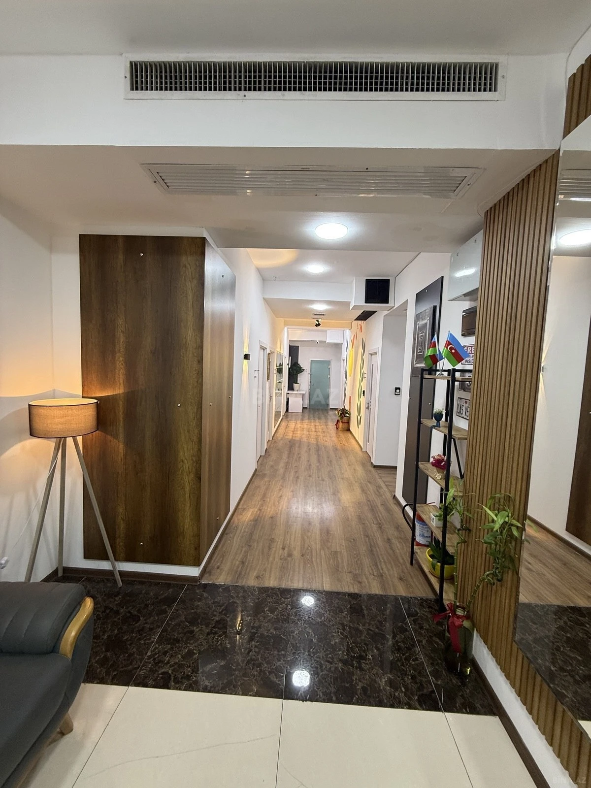 Kirayə verilir 1 otaqlı ofis 15 m²