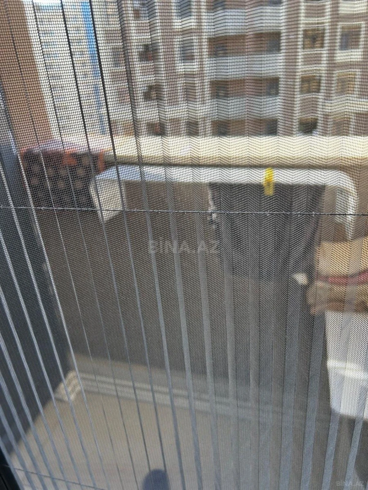 Satılır 3 otaqlı mənzil 129 m²