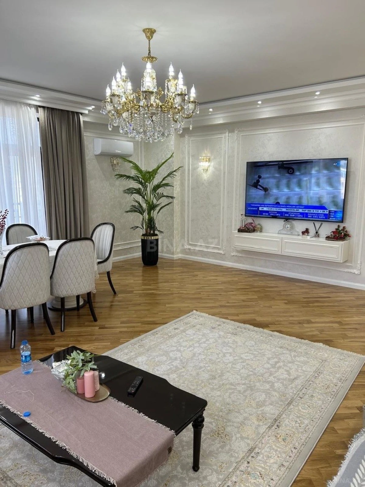 Satılır 3 otaqlı mənzil 129 m²