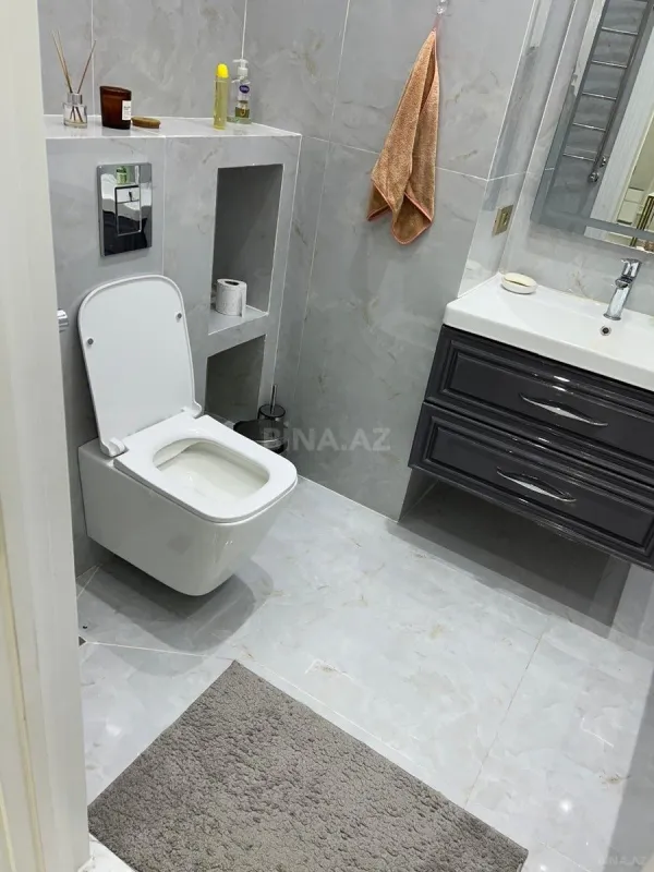 Satılır 3 otaqlı mənzil 129 m²