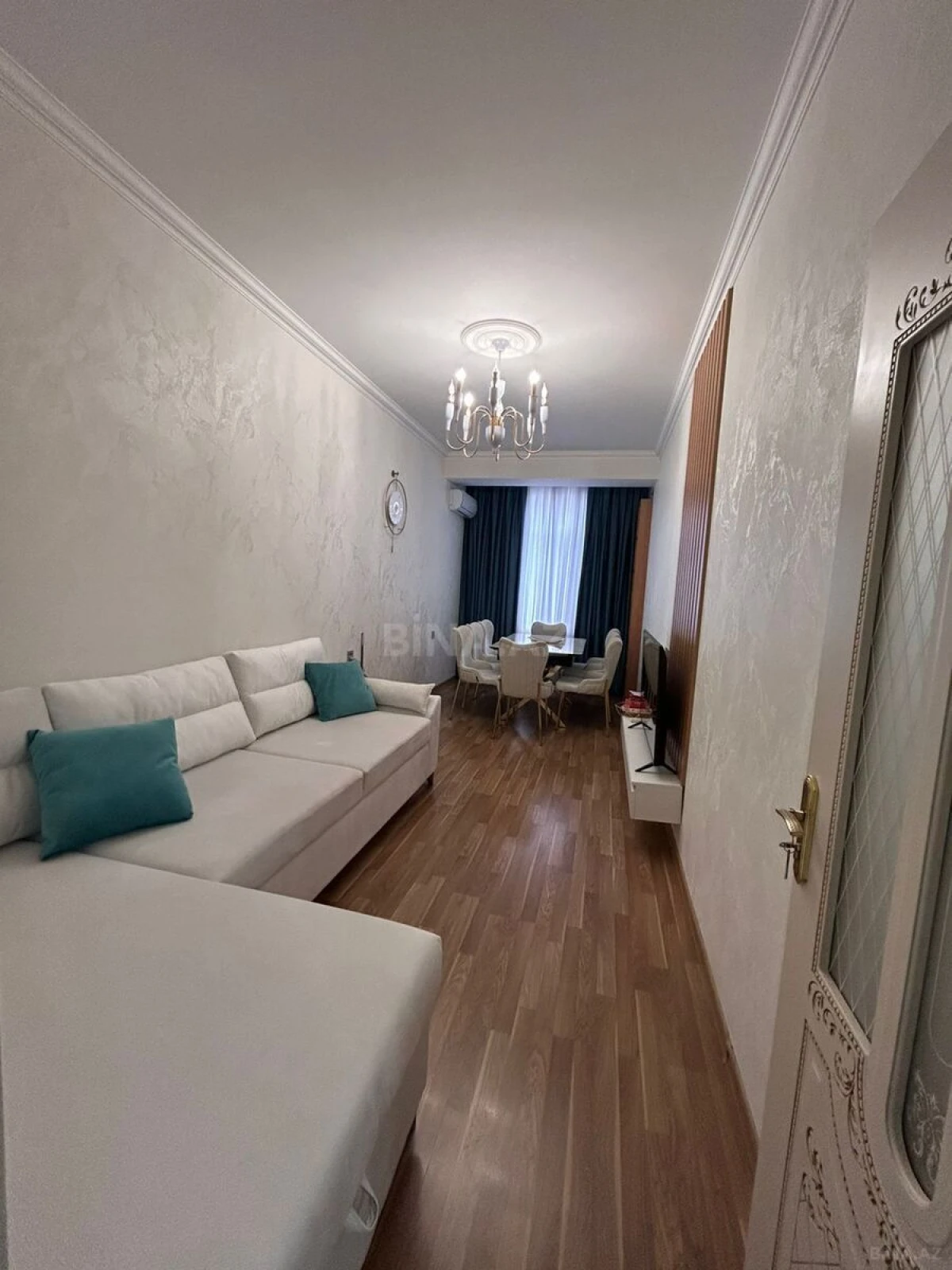 Satılır 2 otaqlı mənzil 49 m²