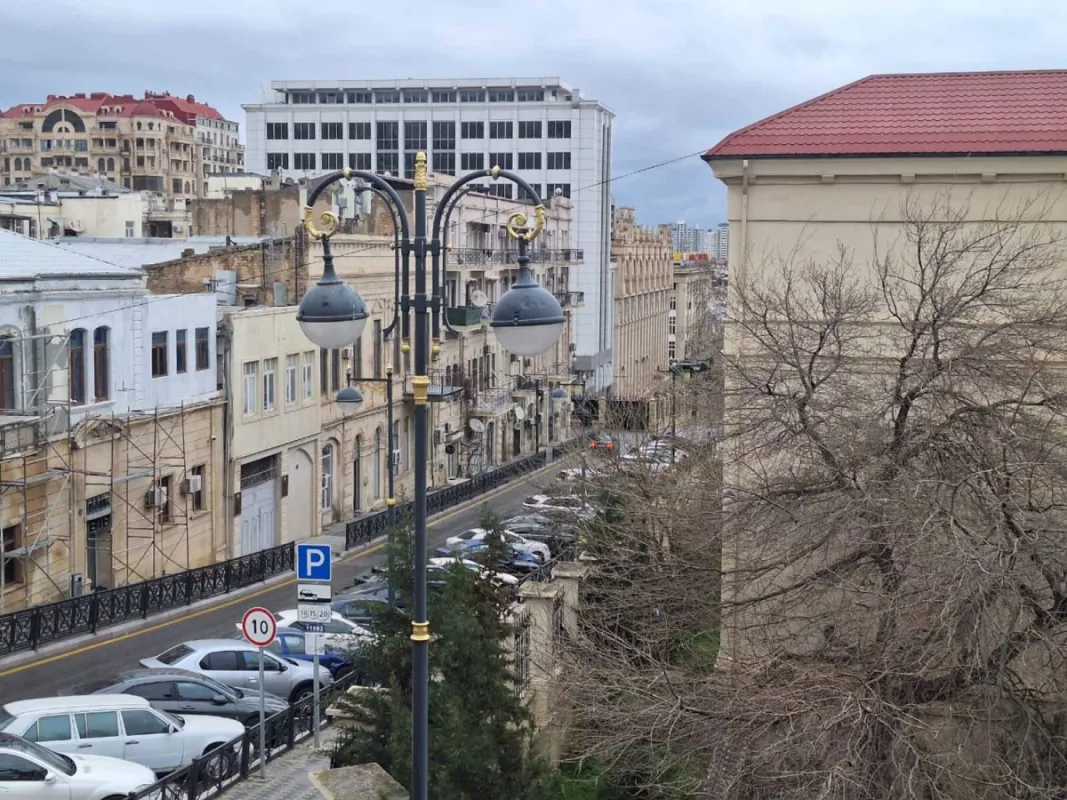 Satılır 2 otaqlı mənzil 60 m²