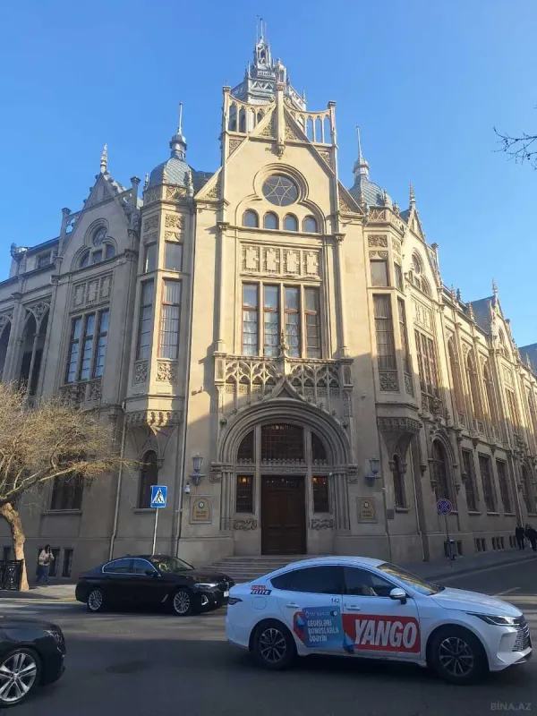 Satılır 2 otaqlı mənzil 60 m²