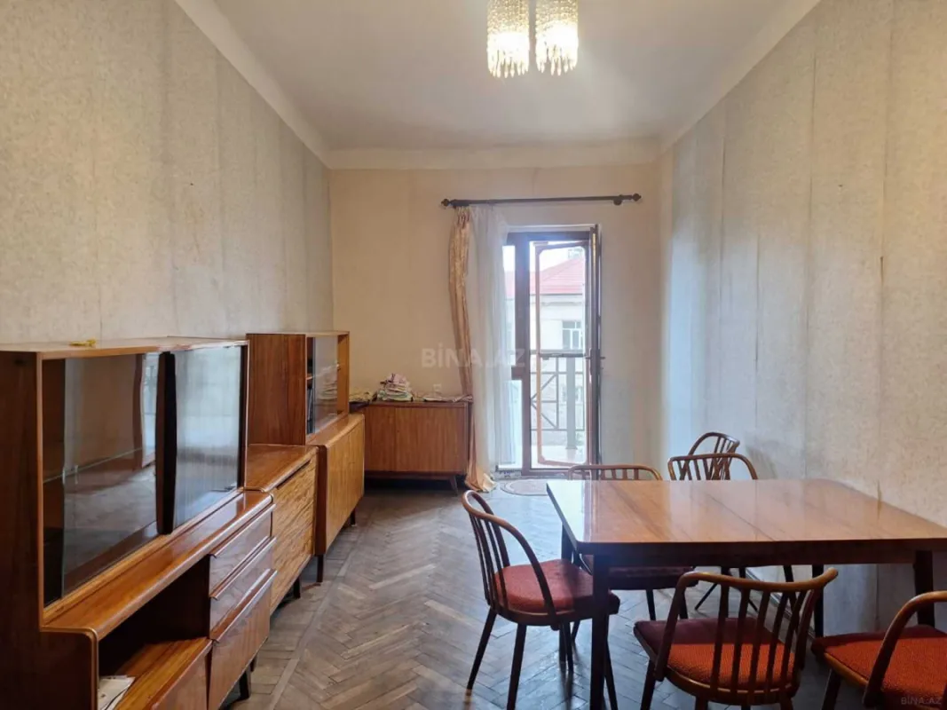 Satılır 2 otaqlı mənzil 60 m²